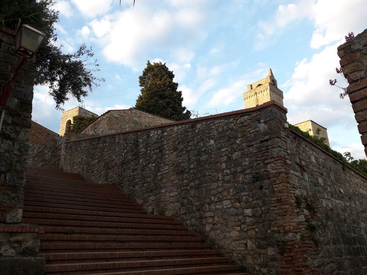 Casa Del Medioevo Apartment San Gimignano Exterior photo