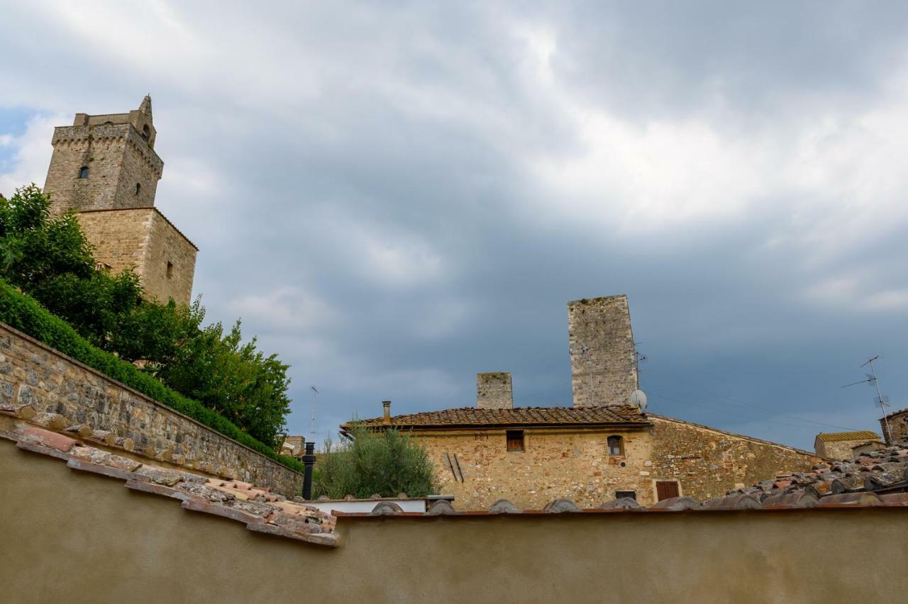 Casa Del Medioevo Apartment San Gimignano Exterior photo